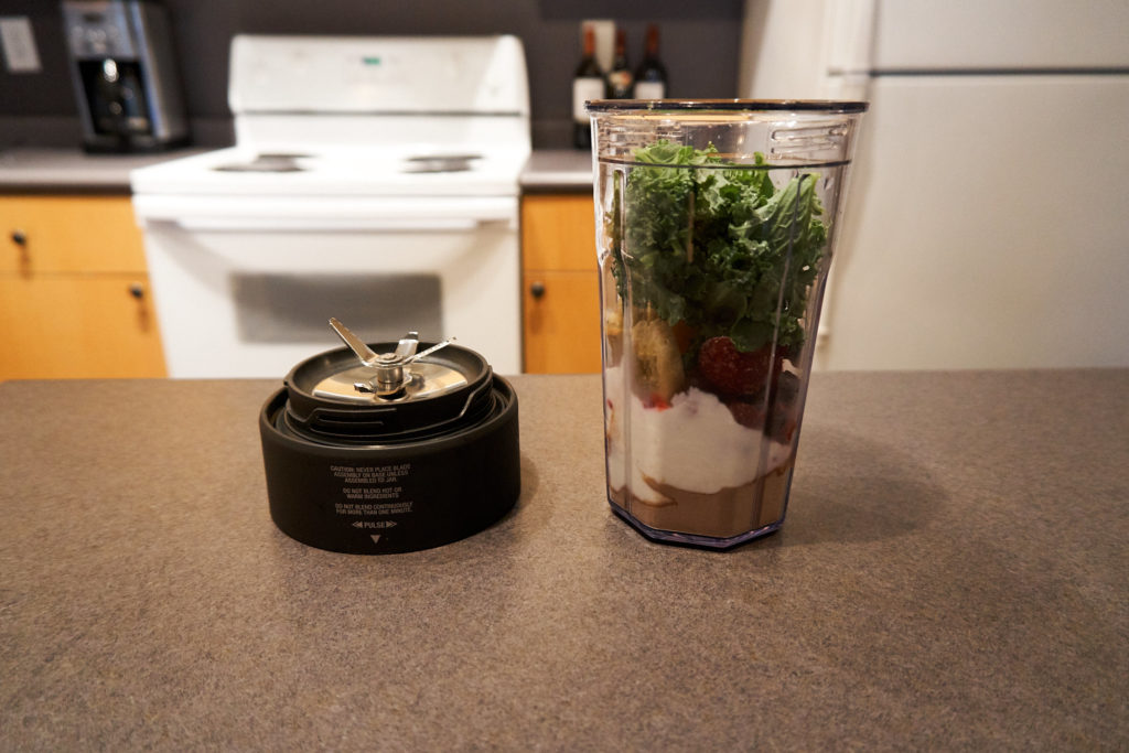 Boss To Go Make a Smoothie